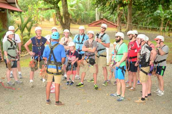 Canopy Zip-Line Tour Los Sue&ntilde;os