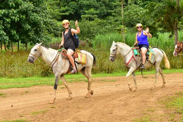 Horseback Riding Tour Los Sue&ntilde;os