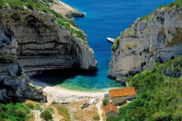 Blue Cave & 6 islands - PRIVATE TOUR