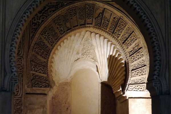 Visita Alhambra nocturna grupo super reducido (max 8 personas grupo)