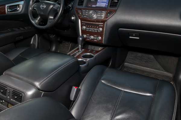 Nissan Kicks Avis Car Rental