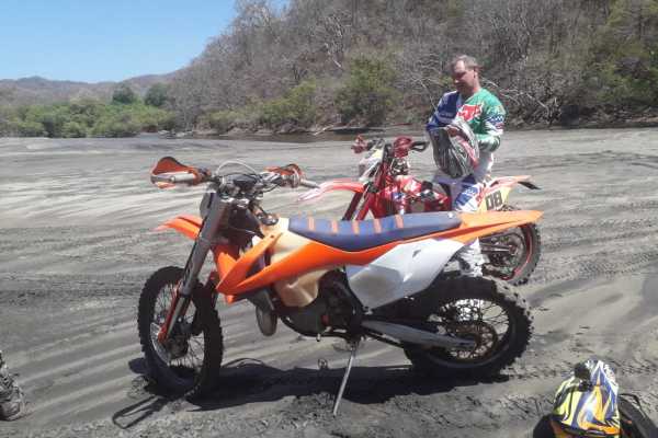 Single Track Dirt Bike Mountain Tour