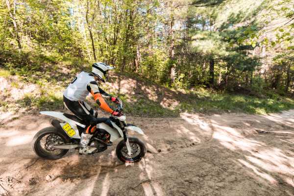 Single Track Dirt Bike Mountain Tour