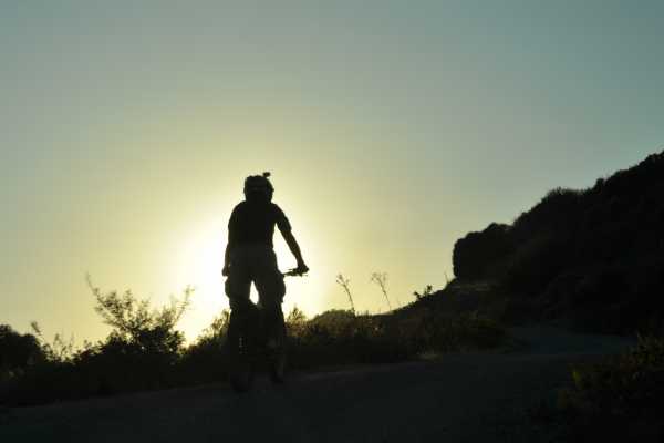 Single Track Dirt Bike Mountain Tour