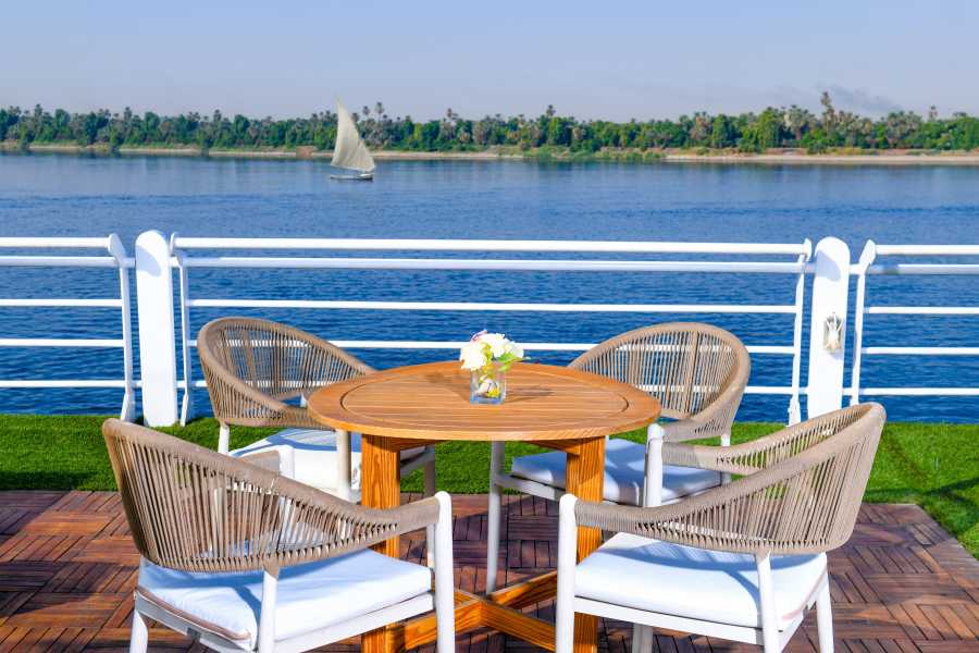 Journey To Egypt Mövenpick MS Sun Ray Nile Cruise