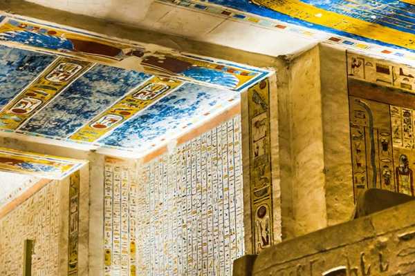 LUXOR ASWAN AND ABU SIMBEL TWO DAYS TOUR FROM MAKADI