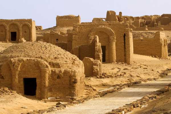 3 day trip to&nbsp;Bahariya Oasis&nbsp;and&nbsp;white desert&nbsp;from Cairo