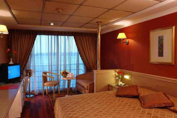 4 days Nile cruise on Miss Egypt from Aswan