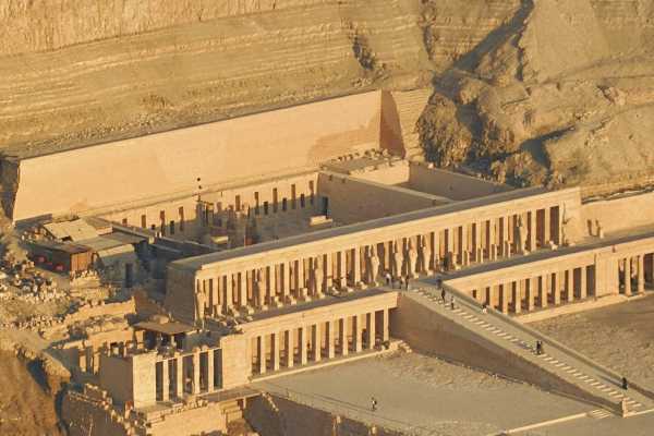 Luxor two days tour from Marsa Alam with hotair balloon