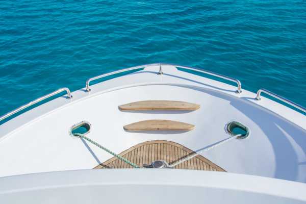 Overnight snorkeling trip at Satayah dolphin reef from El Quseir