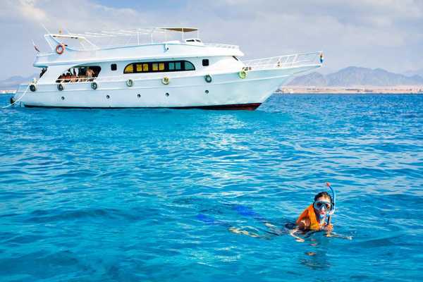 Snorkelingtrip at Port Ghalib Marina from Portghalib.