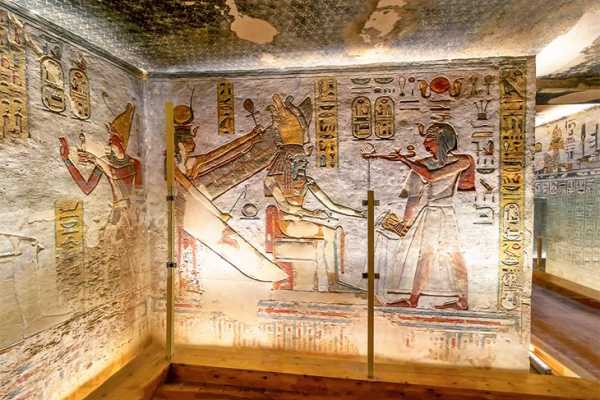 Luxor two days tour from Sahel Hashish with hotair balloon