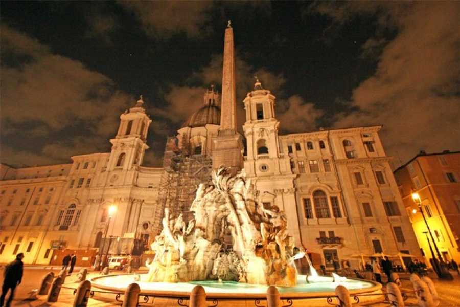Rome Highlights Fountains and Squares Walking Tour Romanholiday.travel
