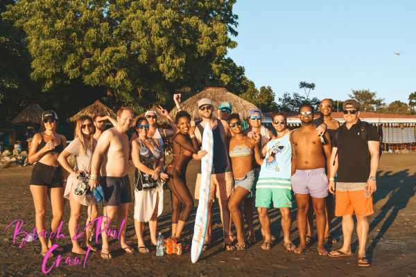 Beach and Pool Crawl Party Bus Tour