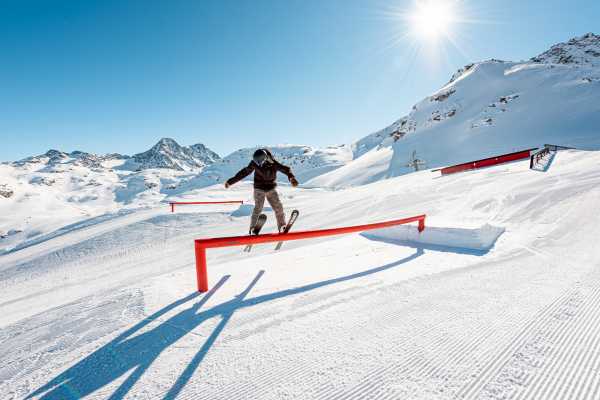 Freestyle Camp Ski oder Snowboard