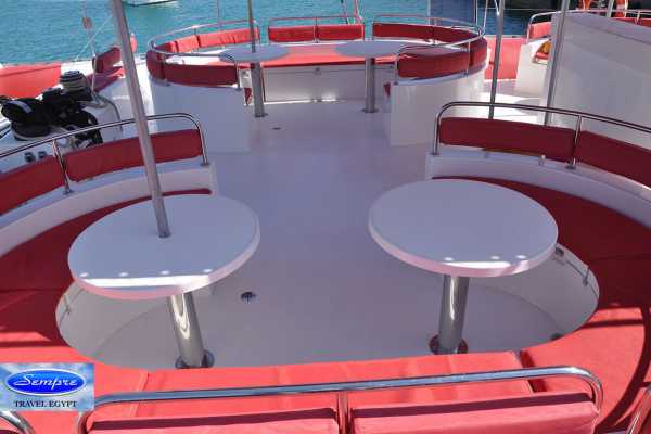Half-Day Catamaran Sailing Trip from Hurghada