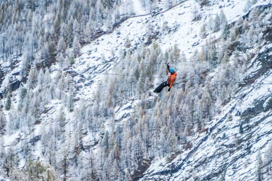 Saas-Fee Guides Zip Lining