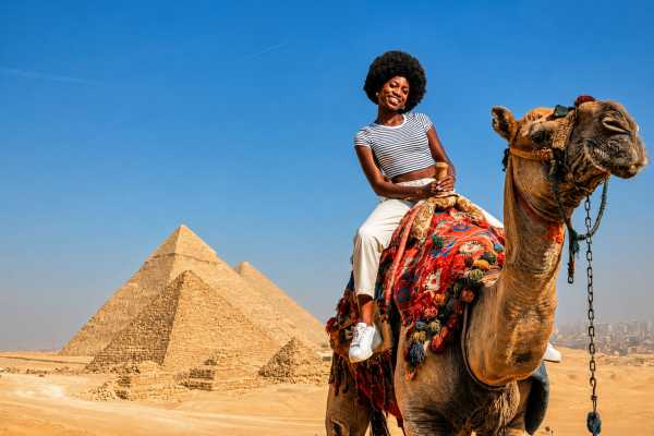 All-Inclusive VIP Private Giza Pyramids, Sphinx & Camel Ride Experience with Lunch
