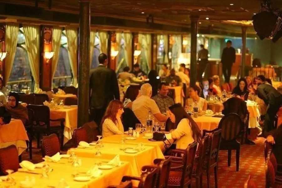 Let`s Explore Egypt Evening Dinner Nile Cruise in Cairo with Private Transport