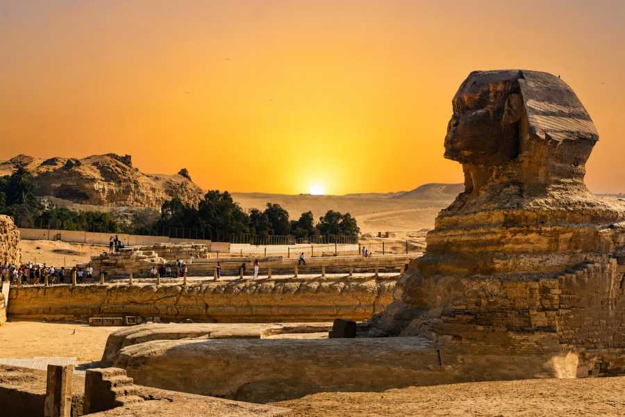 Let`s Explore Egypt Cairo Highlights: 3-Day Guided Tour with Dinner Cruise and Camel Ride