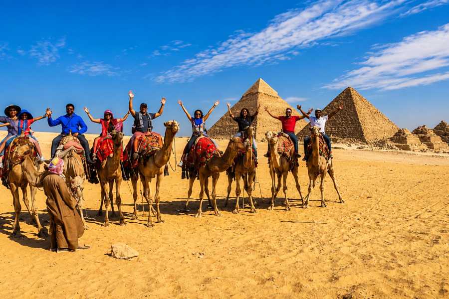 Let`s Explore Egypt Cairo Highlights: 3-Day Guided Tour with Dinner Cruise and Camel Ride