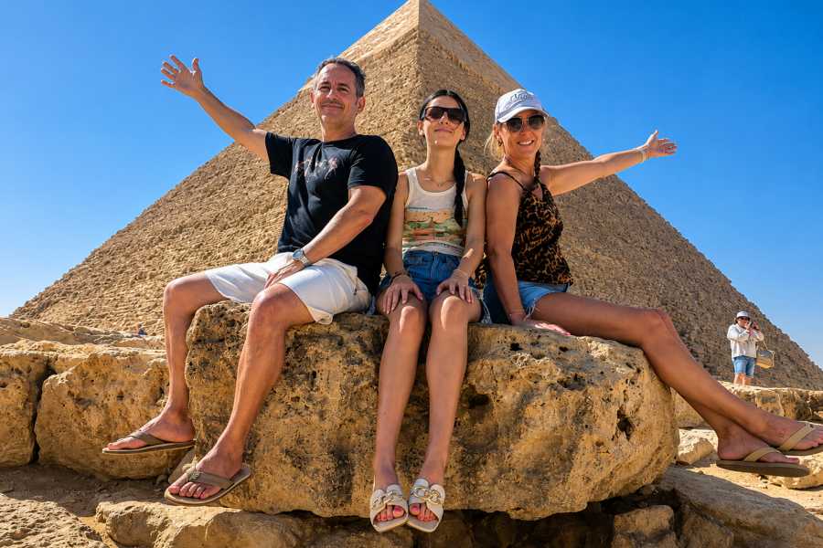 Let`s Explore Egypt 2-Day Cairo Highlights Guided Tour including Camel Ride All inclusive