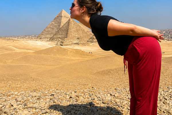 Private Full Day Guided Tour: Giza Pyramids and Egyptian Museum with Camel Ride and Lunch