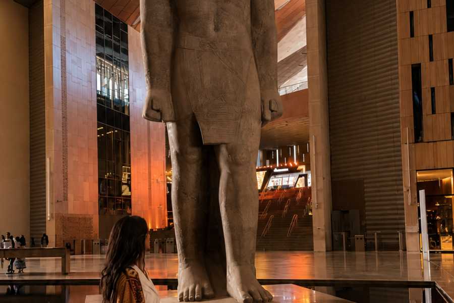 Let`s Explore Egypt Private Full Day Guided Tour: Giza Pyramids and Egyptian Museum with Camel Ride and Lunch