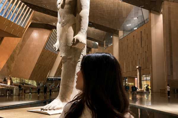 Stopover Tour: Giza Pyramids, Egyptian Museum with Lunch and Camel Ride