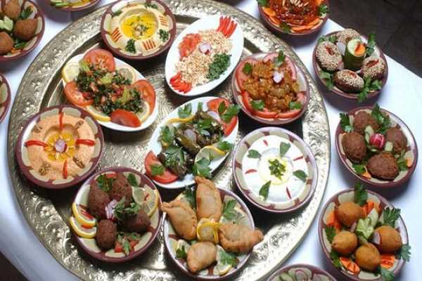 Cairo Food Day Tour with Egyptian family  with Khan El khalil Market