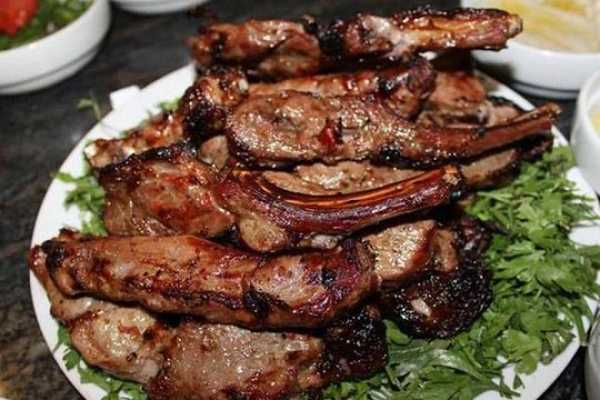 Cairo Food Day Tour with Egyptian family  with Khan El khalil Market