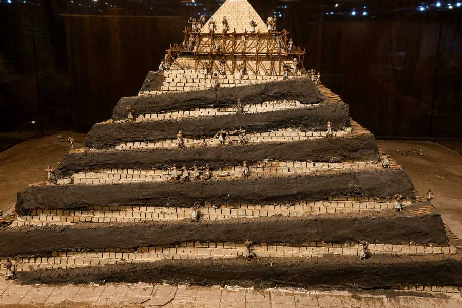 Let`s Explore Egypt Pharaonic Village Guided Half Day Tour from Cairo