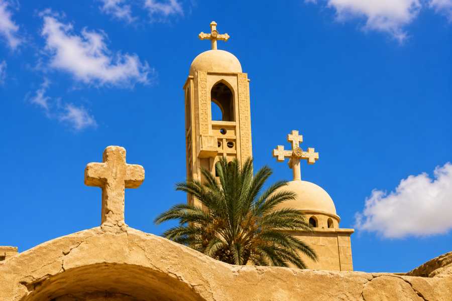 Let`s Explore Egypt Private Guided Day Tour to the Monastery of Saint Anthony and the Monastery of Saint Paul from Cairo
