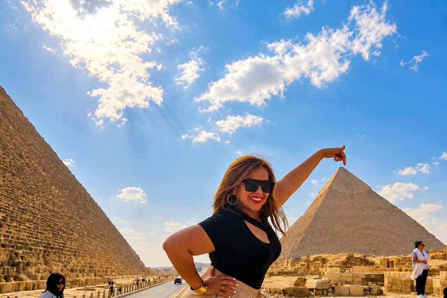 Let`s Explore Egypt Unusual Cairo day tour to Pyramids, Egyptian Museum with Felucca Cruise