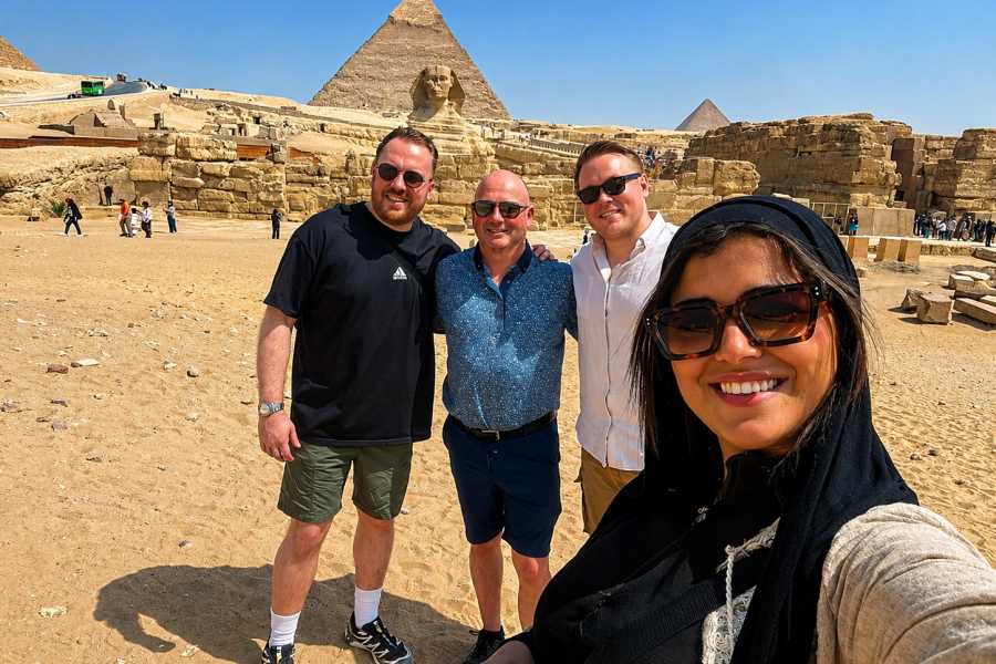 Let`s Explore Egypt Unusual Cairo day tour to Pyramids, Egyptian Museum with Felucca Cruise