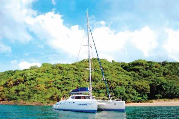 Goombay Catamaran Tour