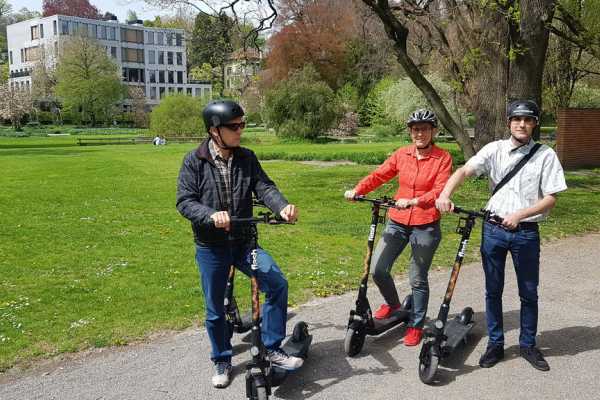 E-Scooter Tour "Best of Zurich"