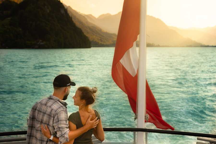 BLS Schifffahrt AG Abendrundfahrt zum Nationalfeiertag auf dem Brienzersee - ohne Essen