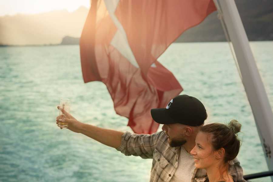 BLS Schifffahrt AG Swiss National Day on Lake Brienz with meal