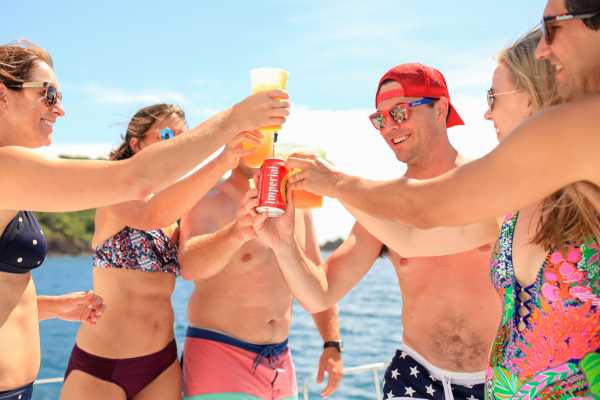 Manta Ray Private Catamaran Charter