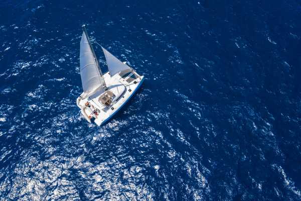 Manta Ray Private Catamaran Charter
