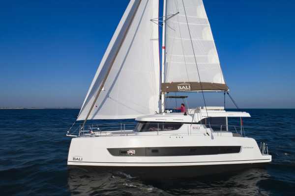 Bali Private Catamaran Charter