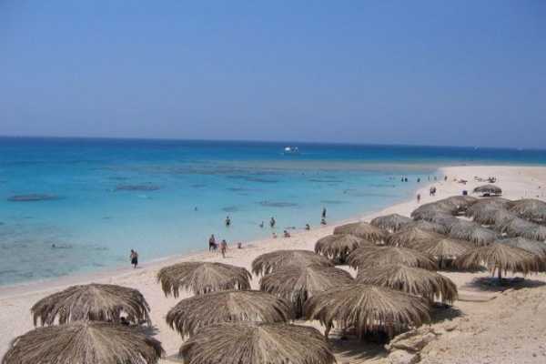 Mahmya Island Day Snorkeling Tour from El Gouna
