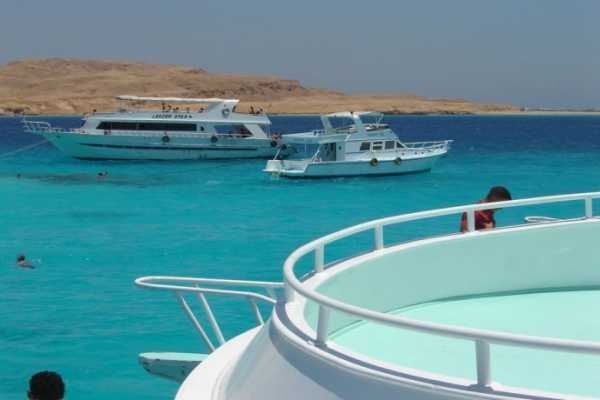 Mahmya Island Day Snorkeling Tour from El Gouna