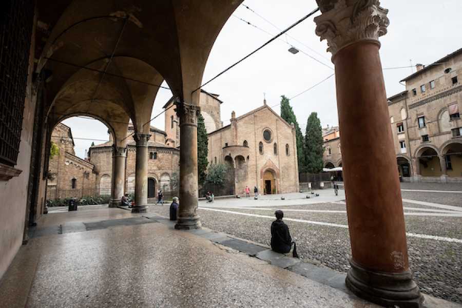 Bologna Welcome Discover Bologna - City centre walking tour