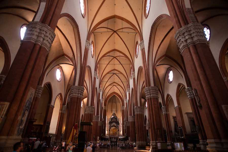 Bologna Welcome Discover Bologna - City centre walking tour