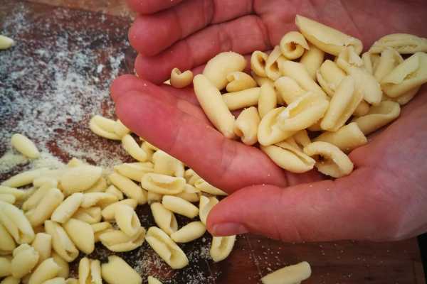 I tesori del nisseno: olio, vino, formaggio e cuddriredda