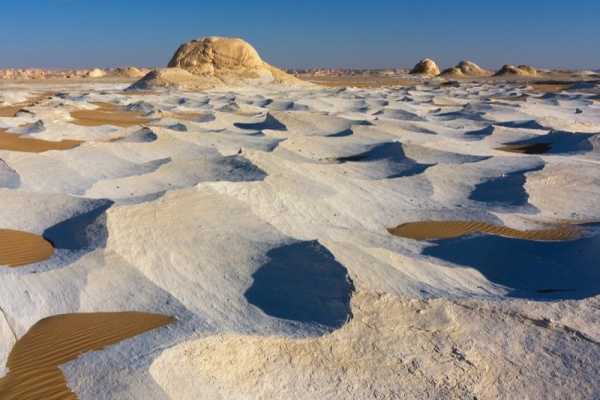 3 Day trip to the white desert and Djara Cave from Cairo