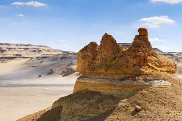 Wadi Al Hitan day trip from Cairo