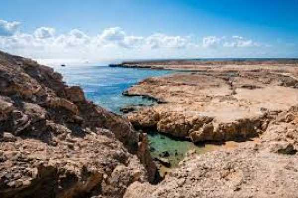 Snorkel Excursion in the Blue Hole with Camel ride from Sharm el Sheikh